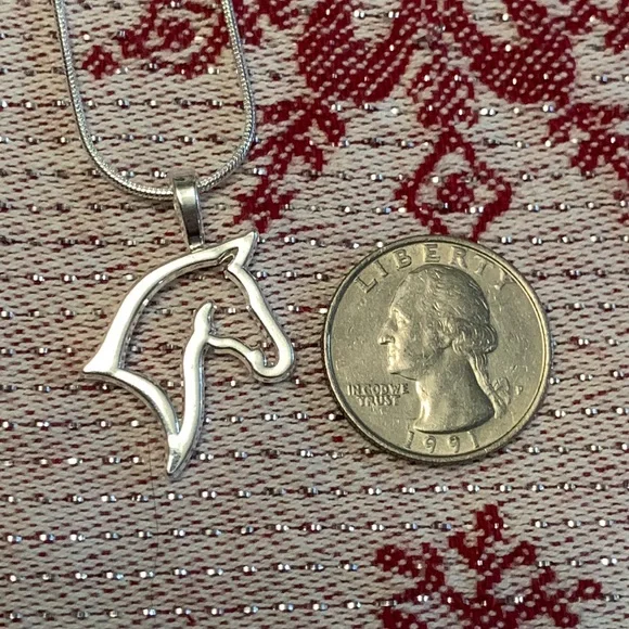 Horse 🐴 Head Silhouette 925 Silver Necklace - Picture 6 of 8